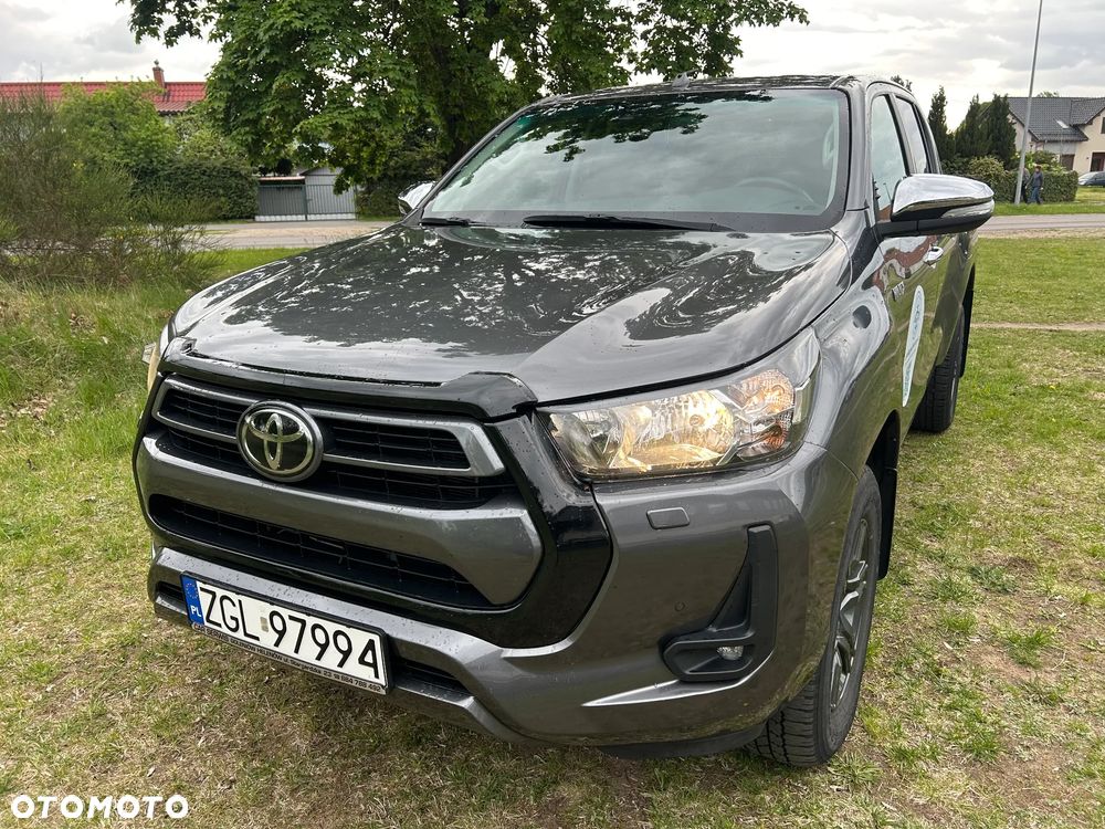 Toyota Hilux 4x4 Double Cab Autm Executive - 4
