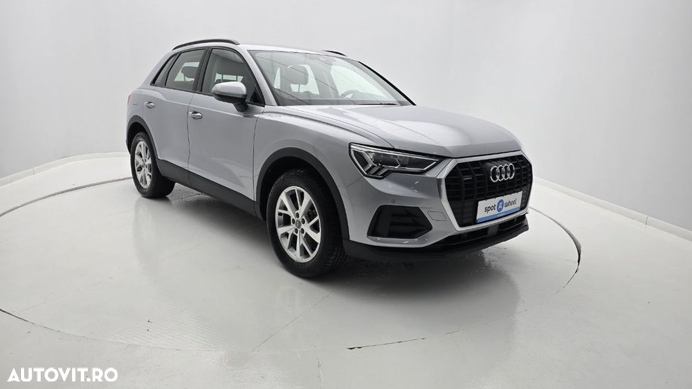 Audi Q3 - 4