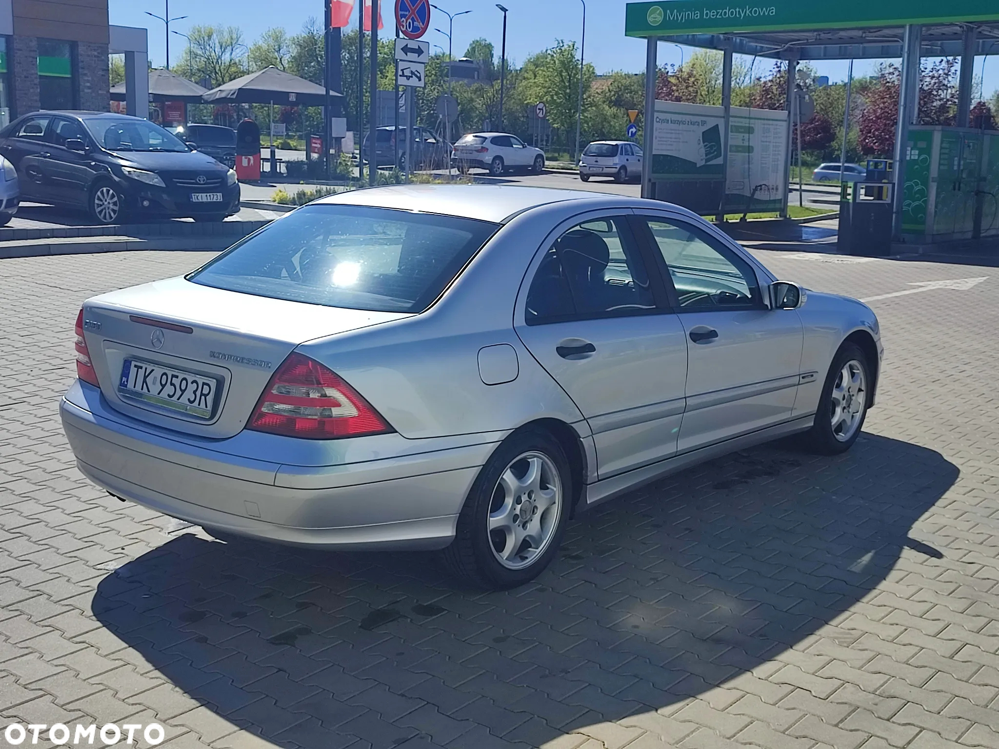 Mercedes-Benz Klasa C 180 T Kompressor Classic - 3