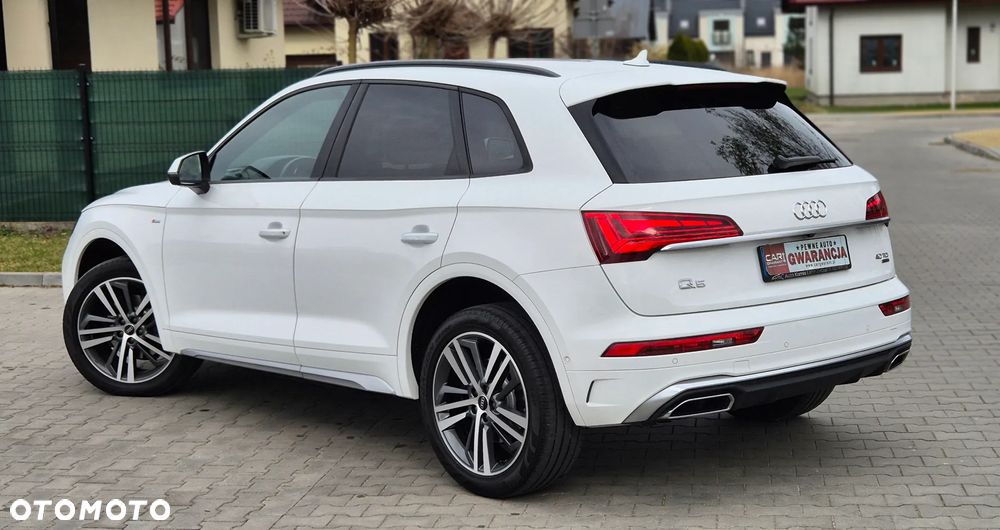 Audi Q5 40 TDI quattro S tronic S line business - 25