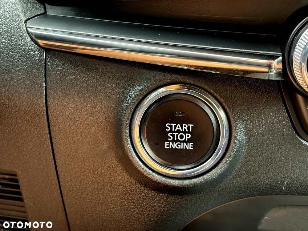 Mazda 3 e-SKYACTIV-G 2.0 M HYBRID SELECTION - 30