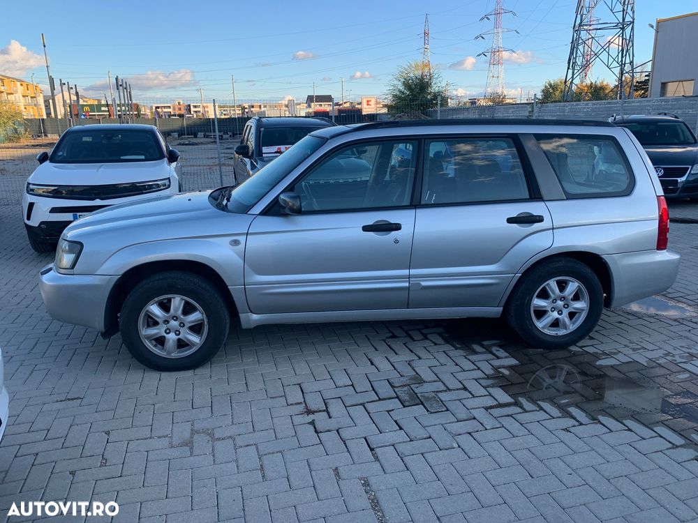 Subaru Forester 2.0 Base Aut - 2