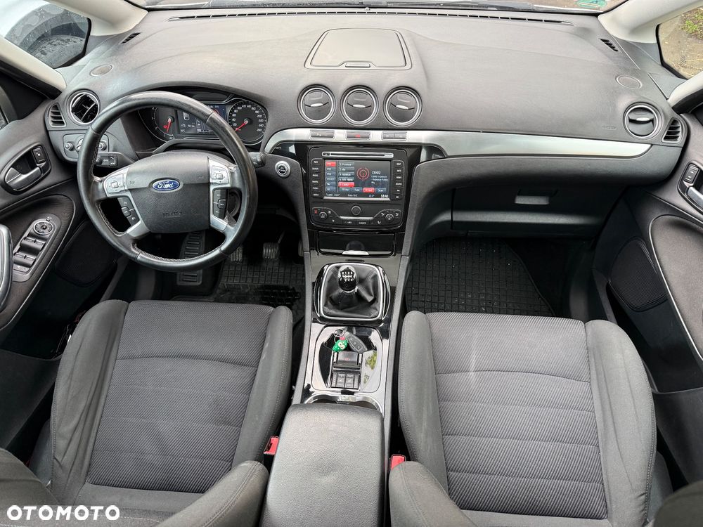 Ford S-Max 2.0 TDCi DPF Titanium X - 16
