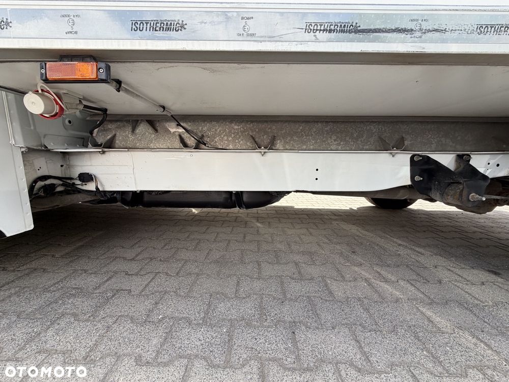 Ford Transit Trend - 33