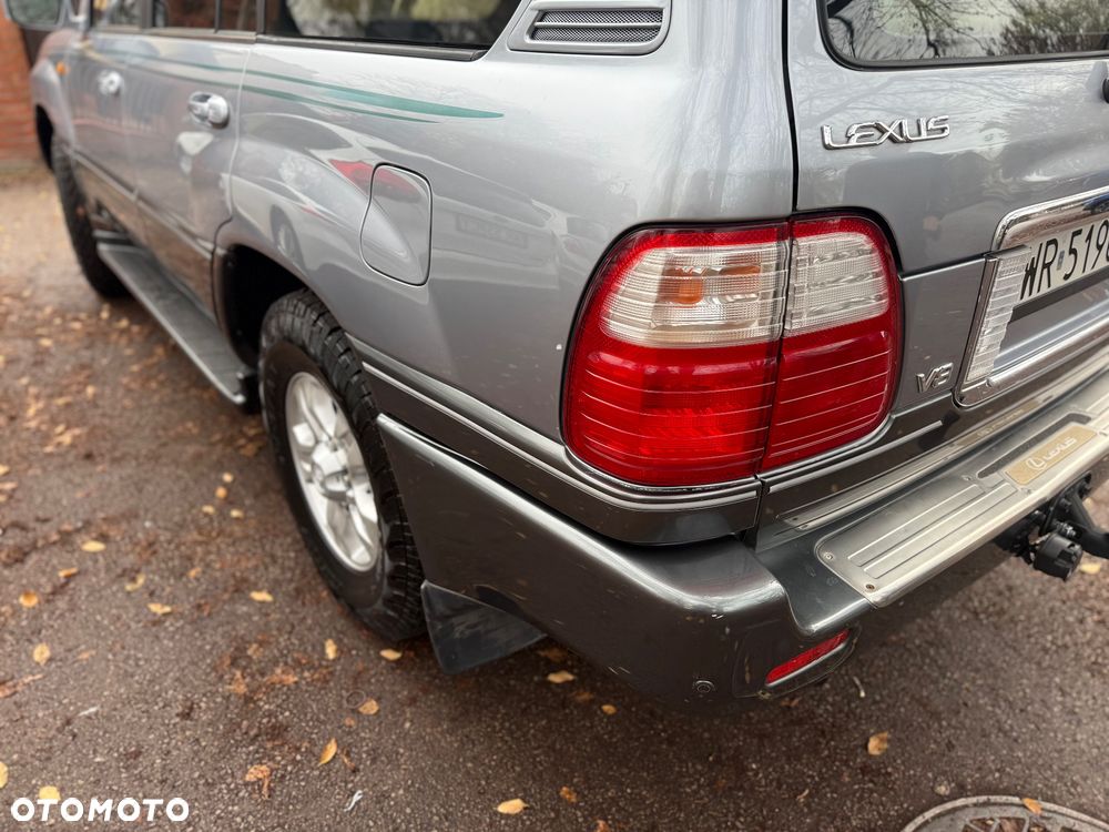 Lexus LX - 5