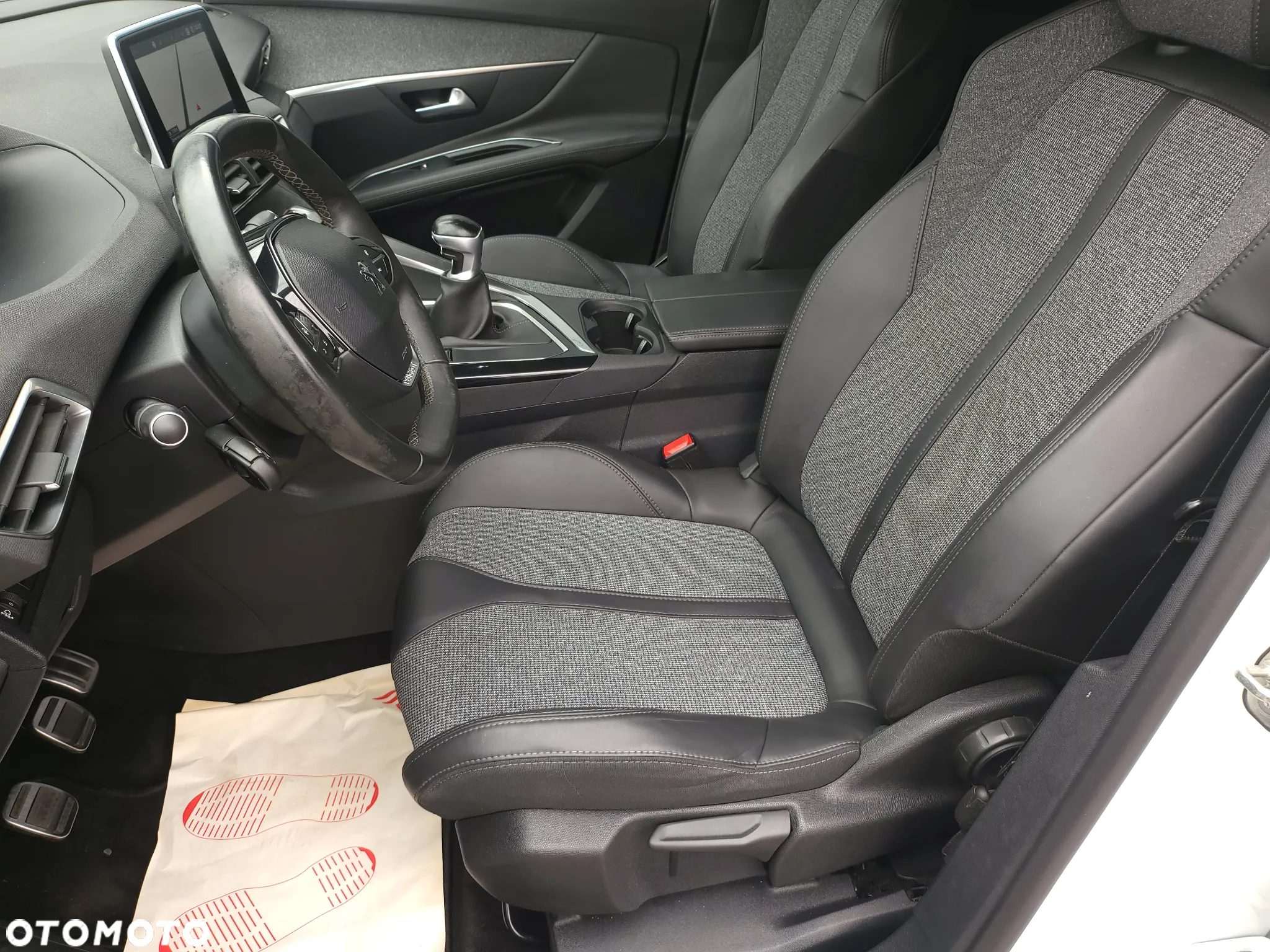 Peugeot 3008 HDi FAP 150 Platinum - 40