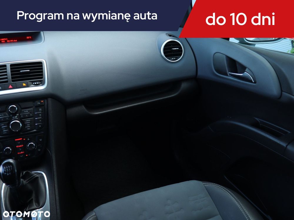 Opel Meriva - 10