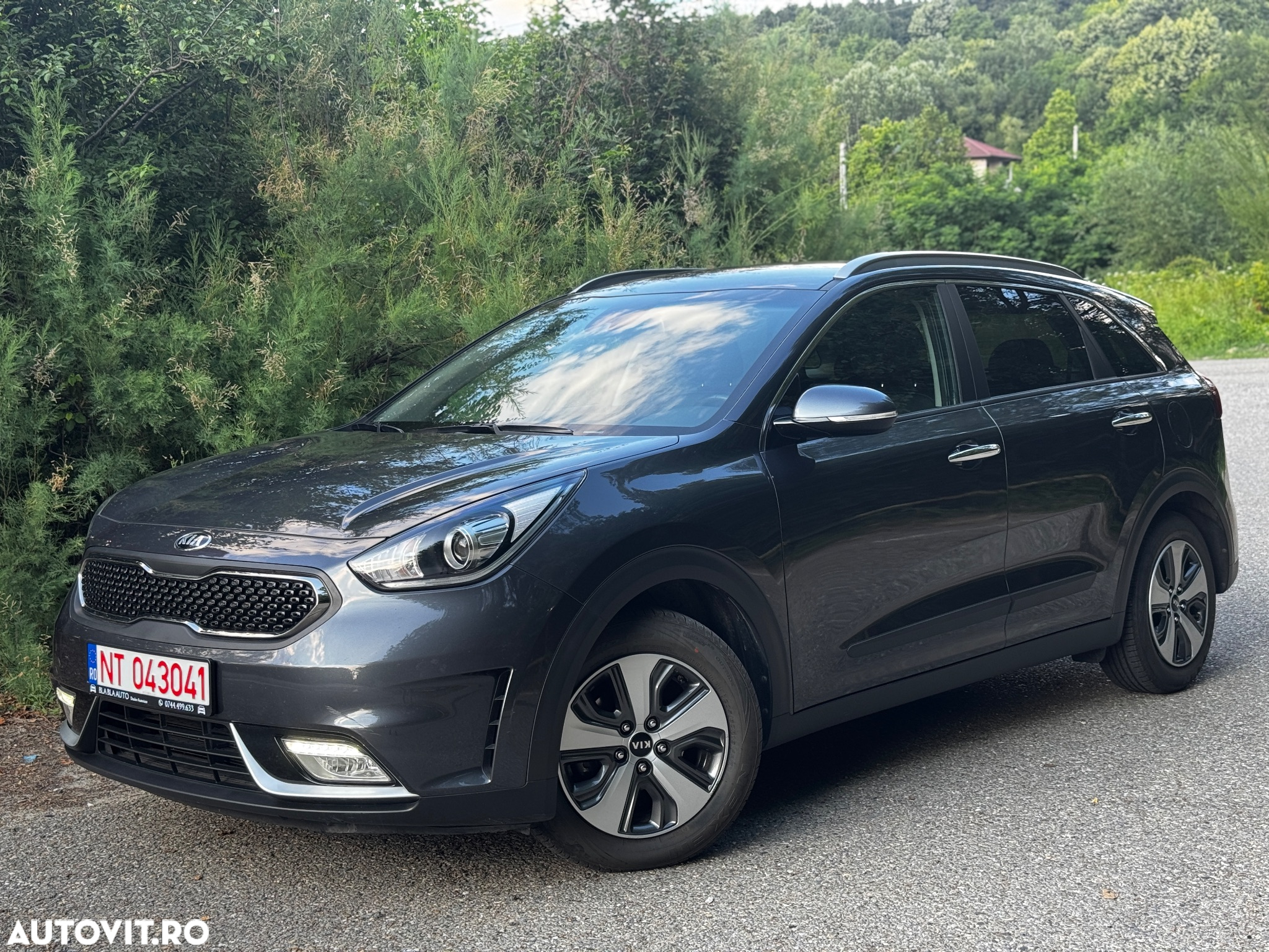 Kia Niro 1.6 GDI HEV 2WD OPF Aut. Spirit - 28