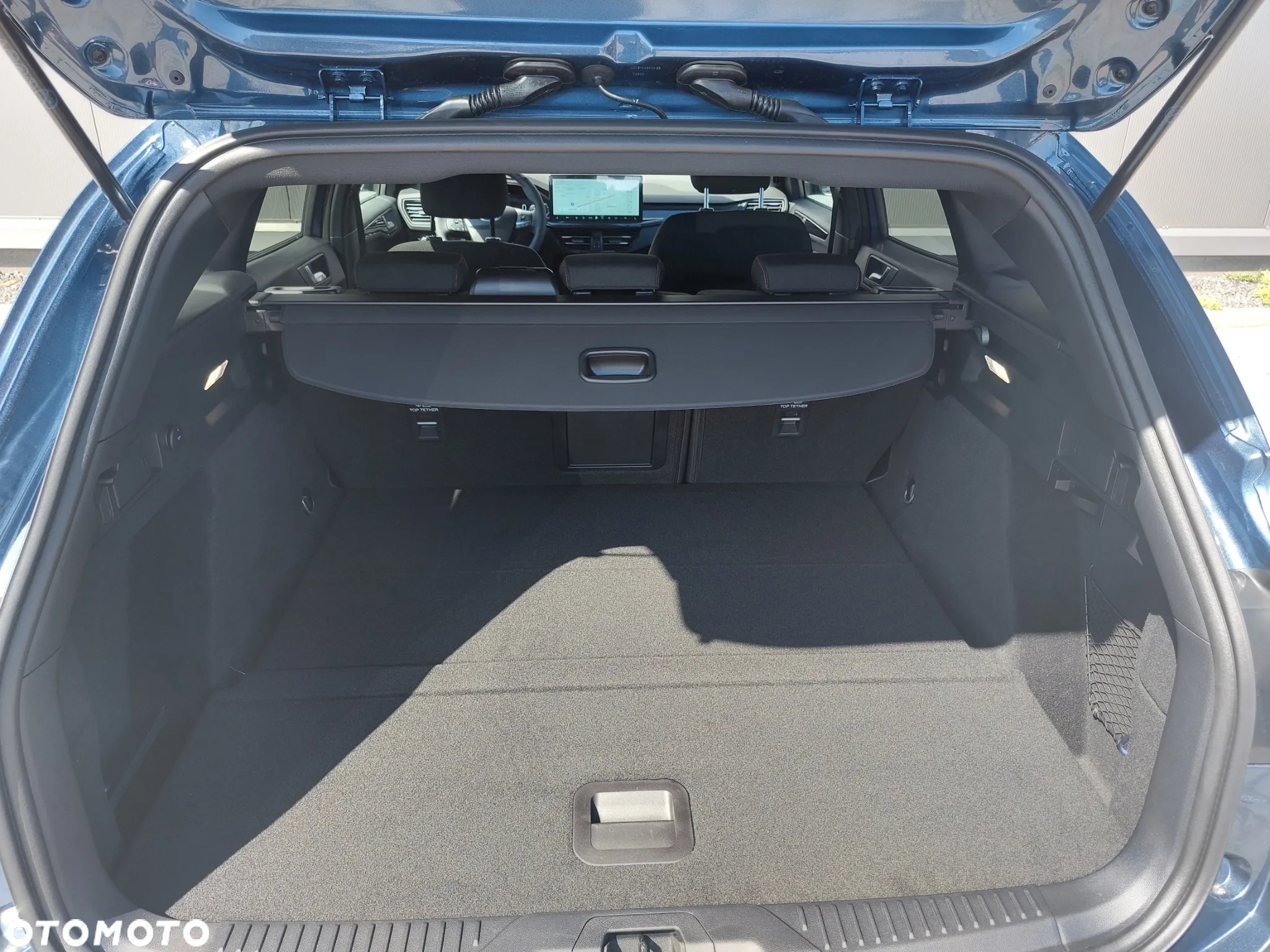 Ford Focus 1.0 EcoBoost mHEV ST-Line X - 12