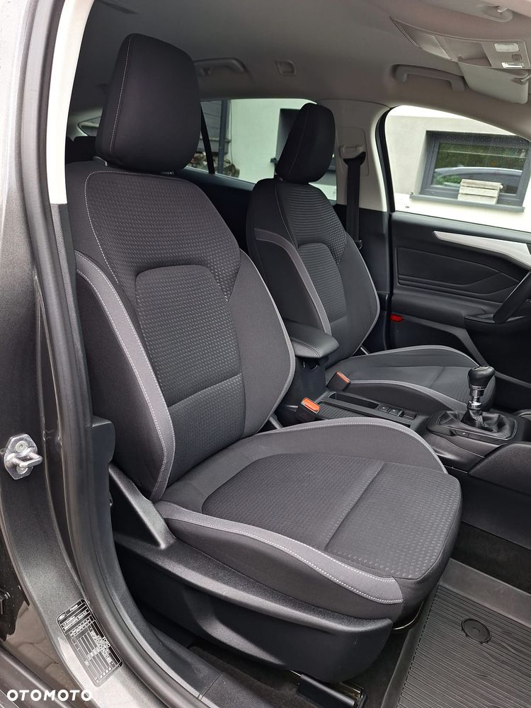 Ford Focus 1.5 TDCi DPF Start-Stopp-System Trend - 18