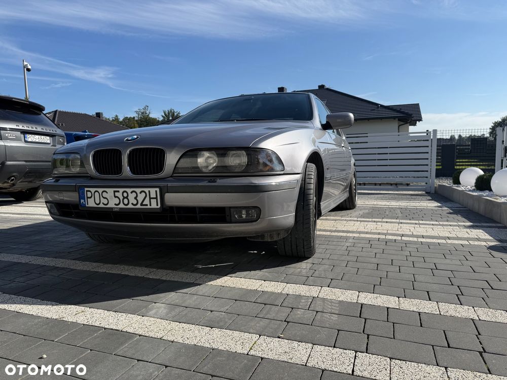 BMW Seria 5 - 1