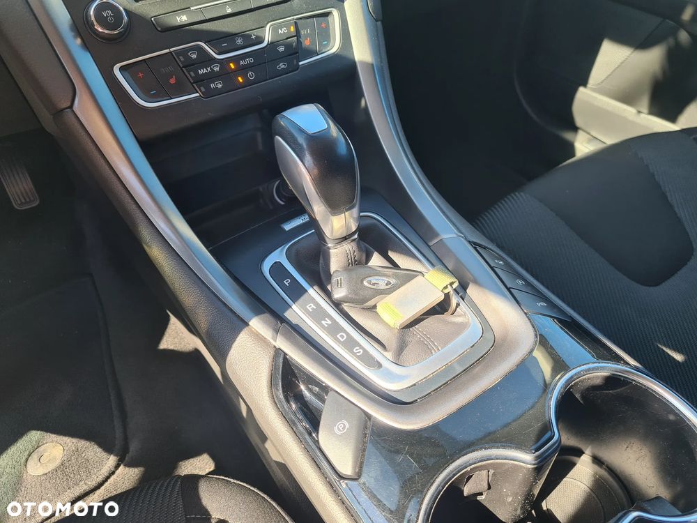 Ford Mondeo 2.0 TDCi STart-Stopp PowerShift-Aut Titanium - 10