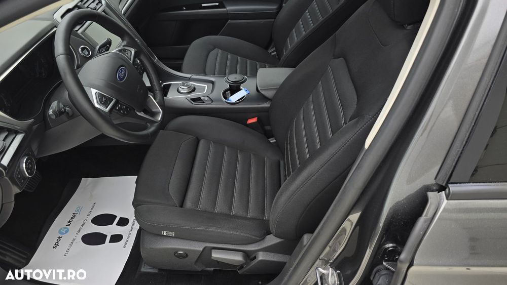 Ford Mondeo 2.0 TDCi Aut. Trend - 12
