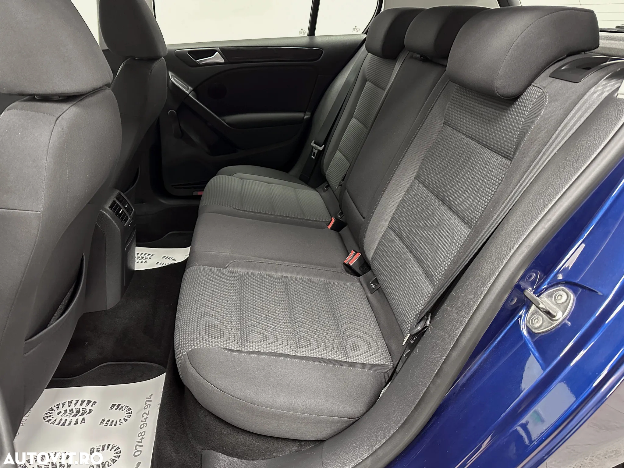 Volkswagen Golf 1.6 Comfortline - 16