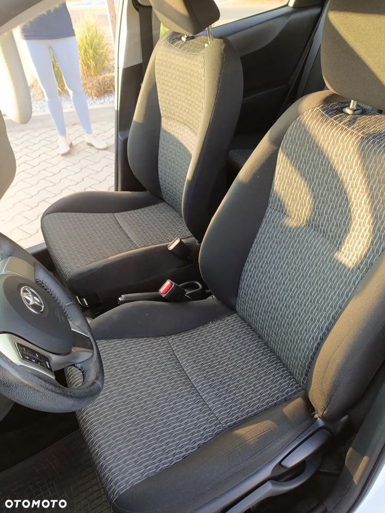 Toyota Yaris 1.0 Active - 3