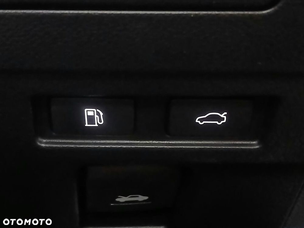Lexus ES 300h Business Edition - 37