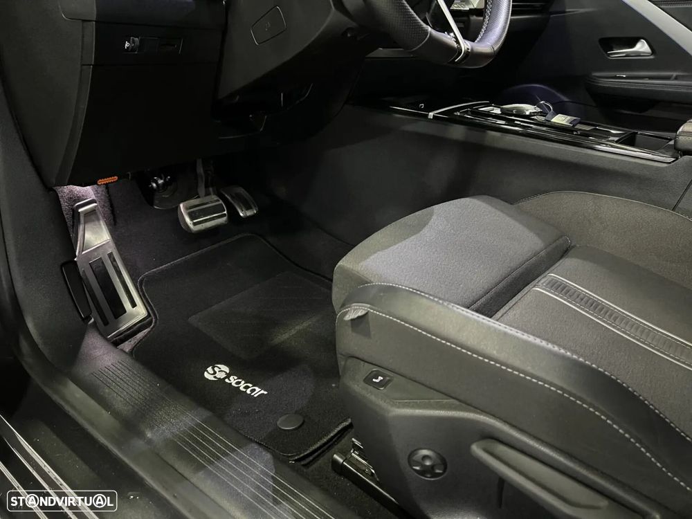 Opel Astra - 35