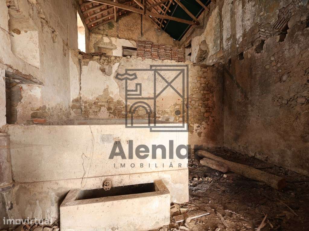 Moradia para Remodelar - Alenquer - Grande imagem: 4/11