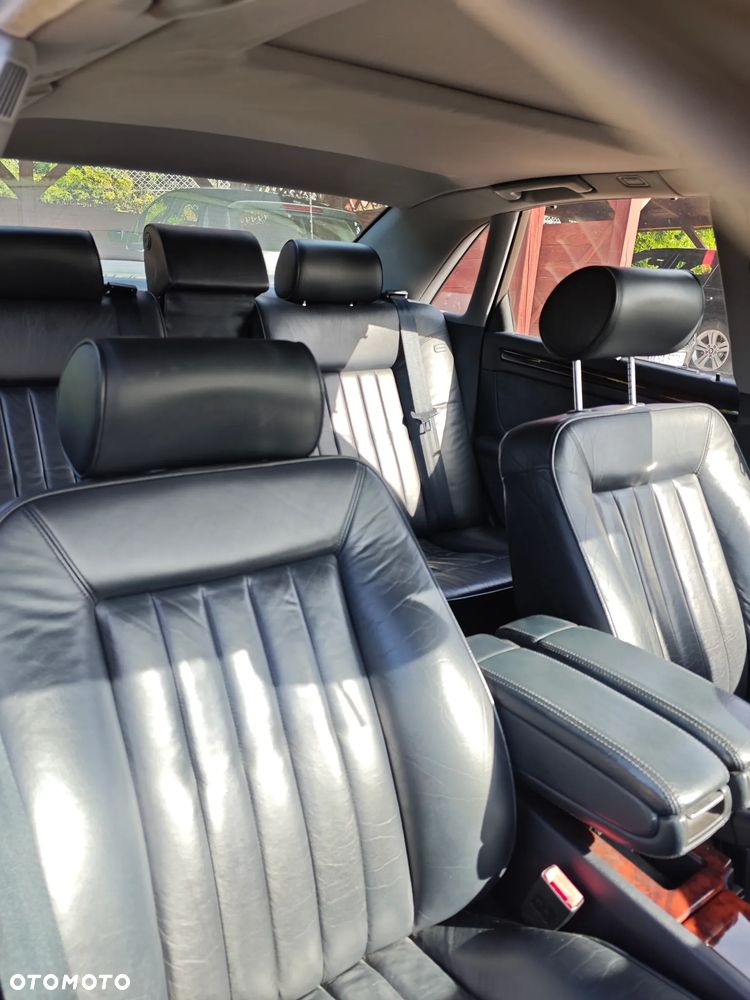 Audi A8 - 24