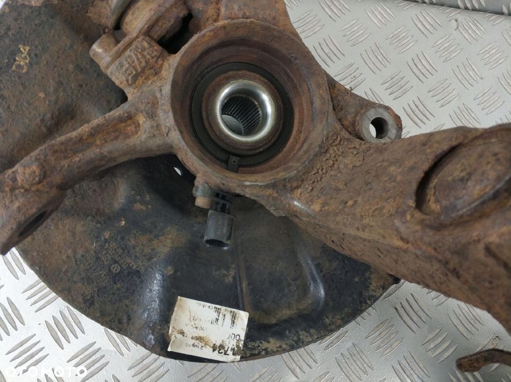 mcperson zwrotnica prawy przód VW T5 TRANSPORTER LIFT 2,0 BI TDI - 5