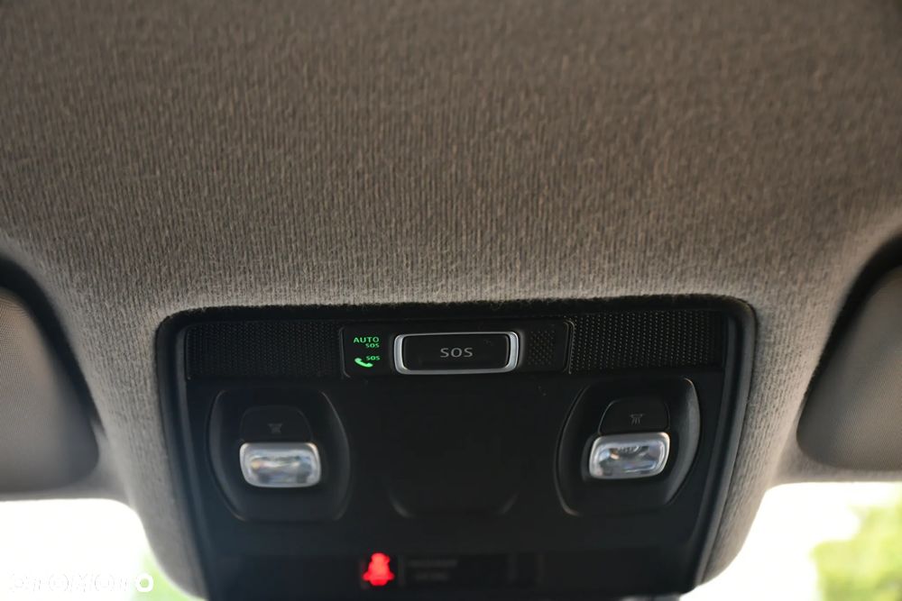 Renault Captur TCe Mild Hybrid 140 GPF TECHNO - 33