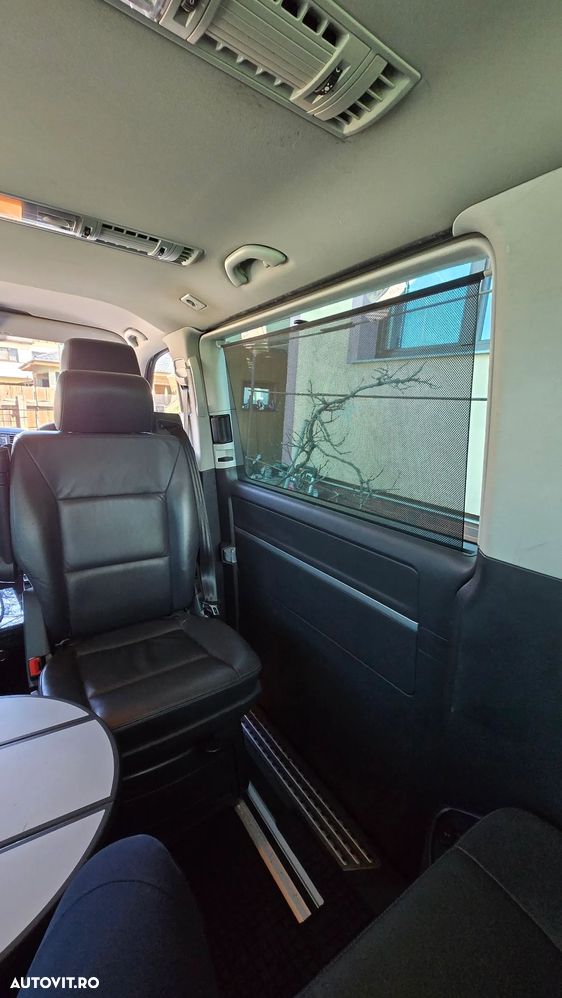 Volkswagen Multivan - 19