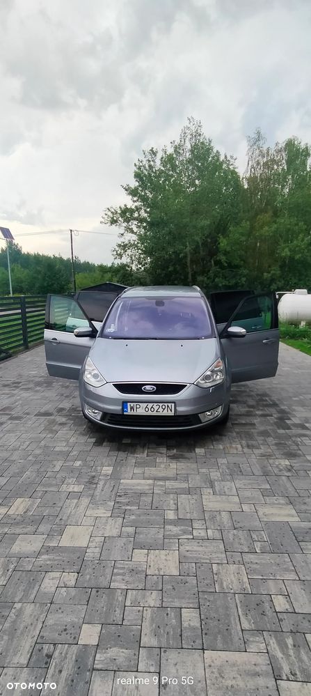 Ford Galaxy 2.0 TDCi Ghia - 3