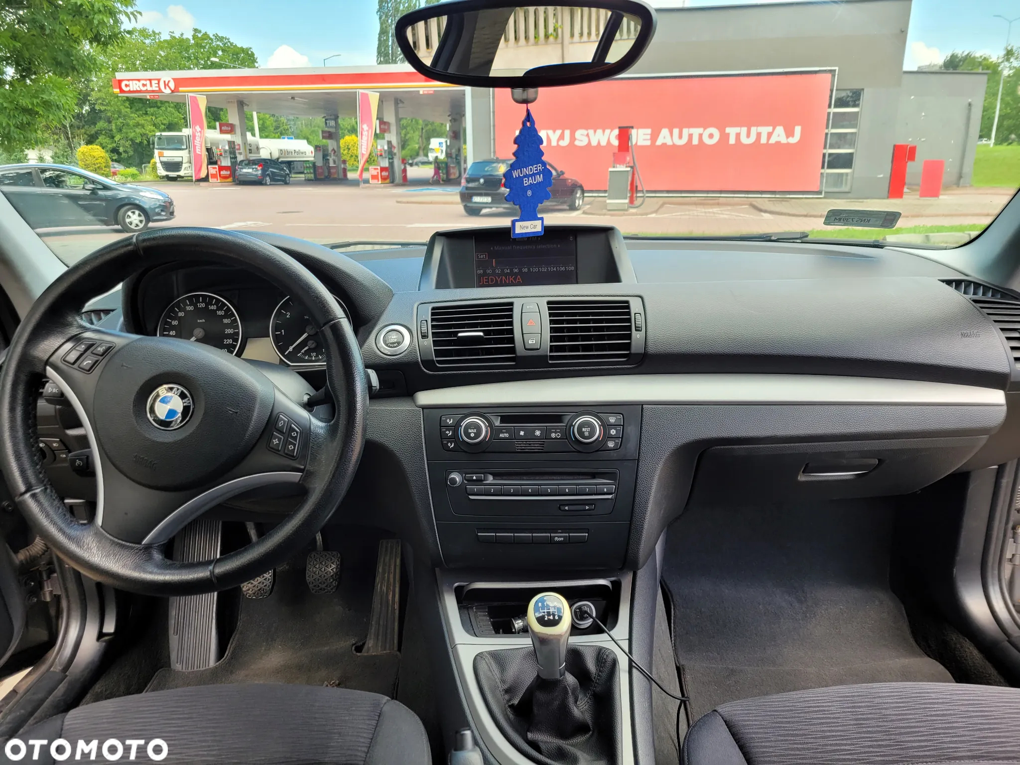 BMW Seria 1 116i - 13