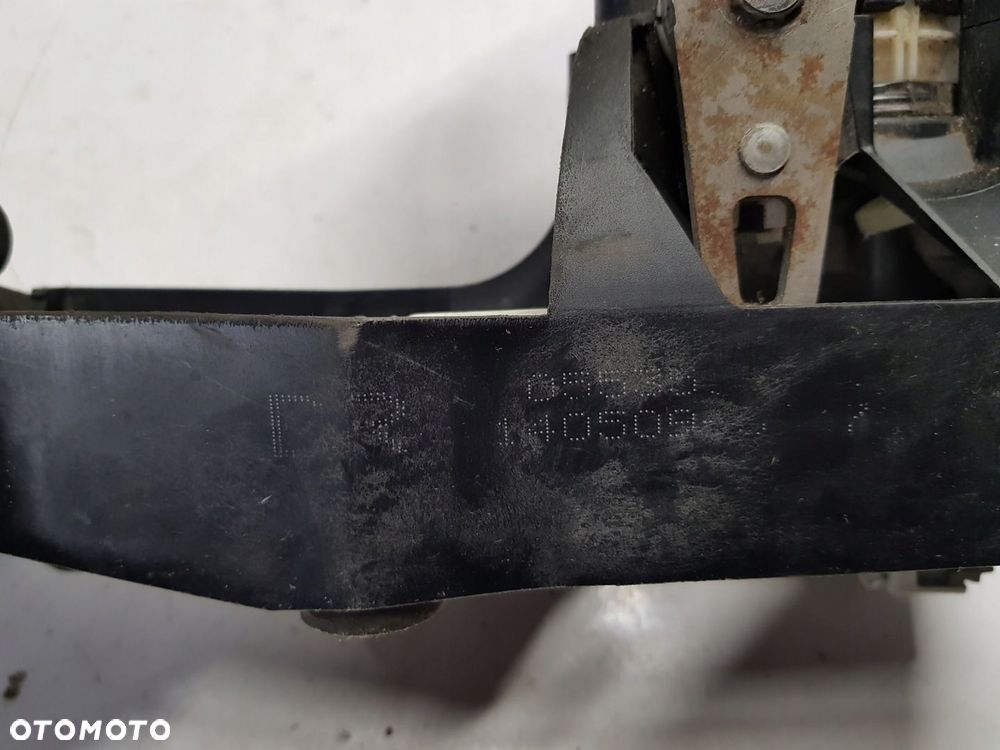 lewarek wybierak biegów Opel Astra H 1.7 - 13