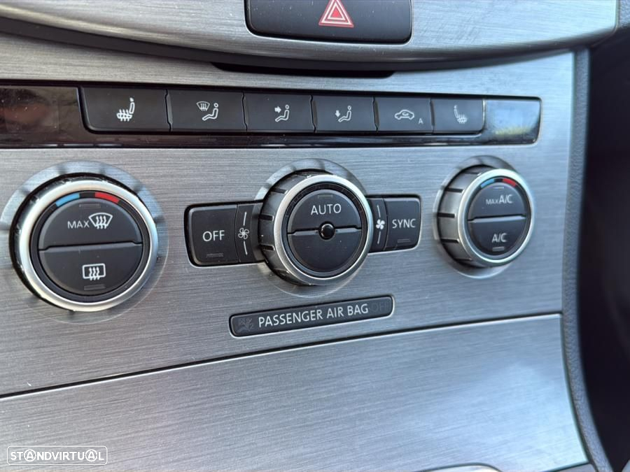 VW Passat Variant 1.6 TDI Confortline Navig - 18