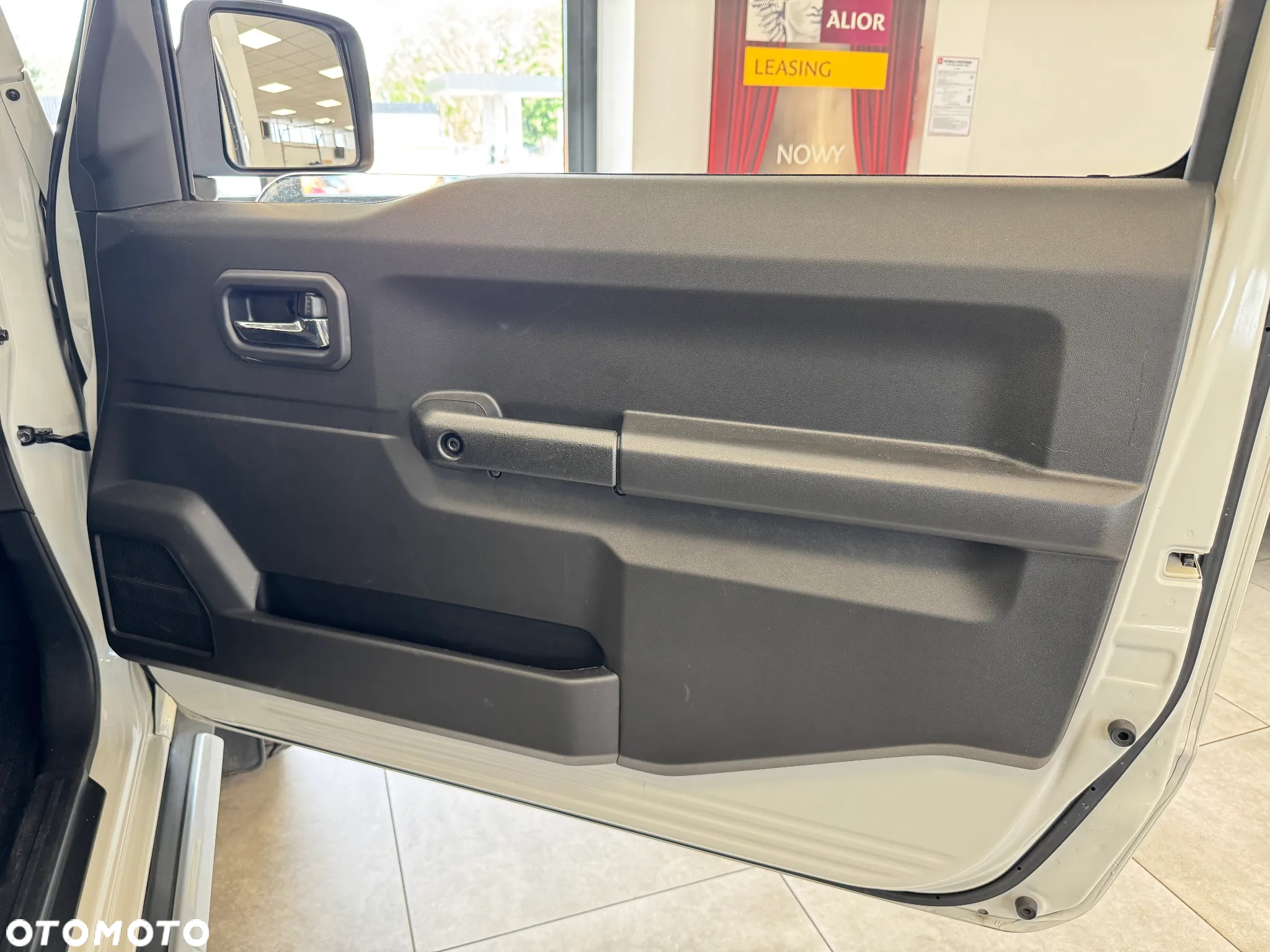 Suzuki Jimny 1.5 Elegance - 22