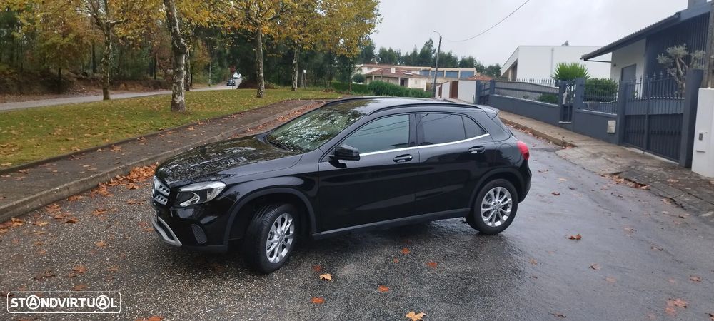 Mercedes-Benz GLA 180 d 7G-DCT Activity Edition - 1