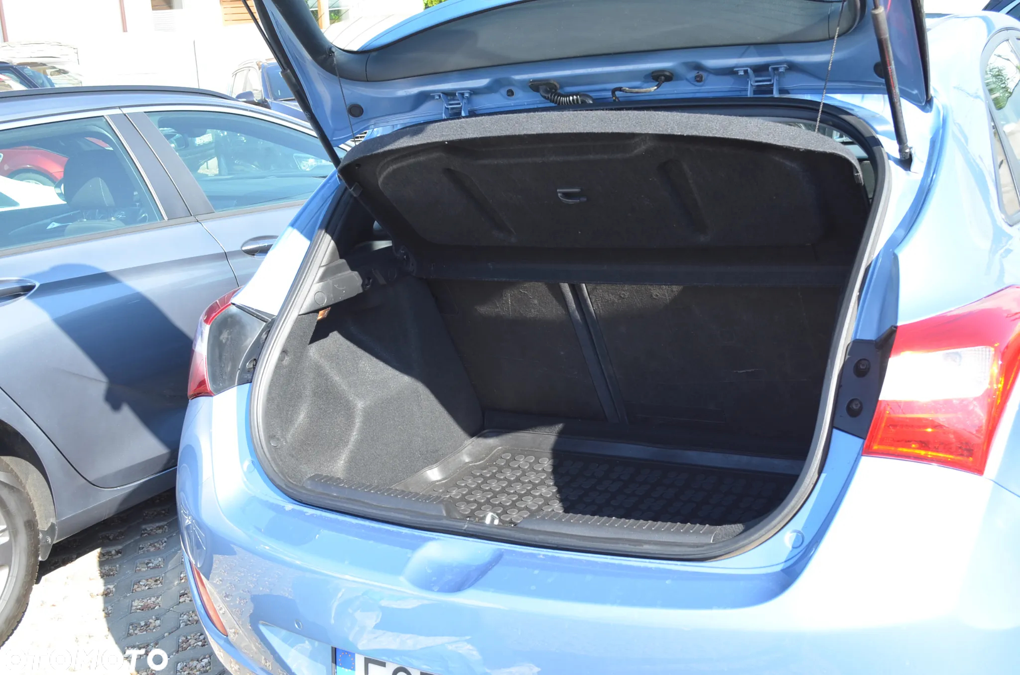 Hyundai i30 - 16