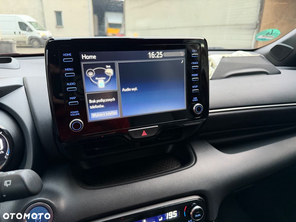 Toyota Yaris 1.5 VVT-i Style - 16