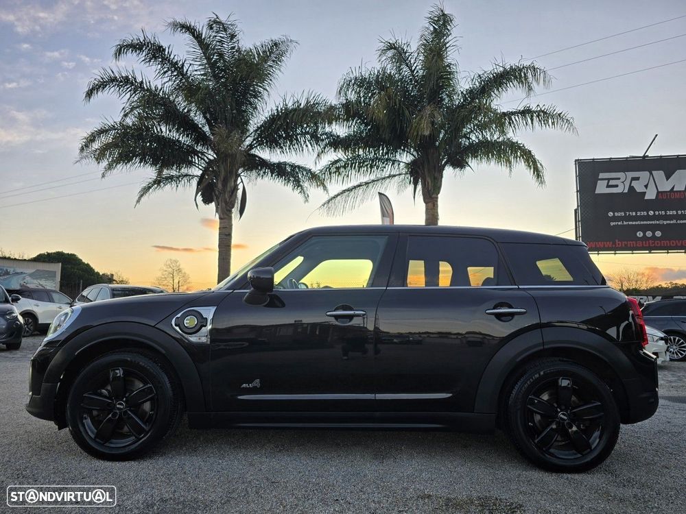 MINI Countryman Cooper SE Premium Essential Auto - 3