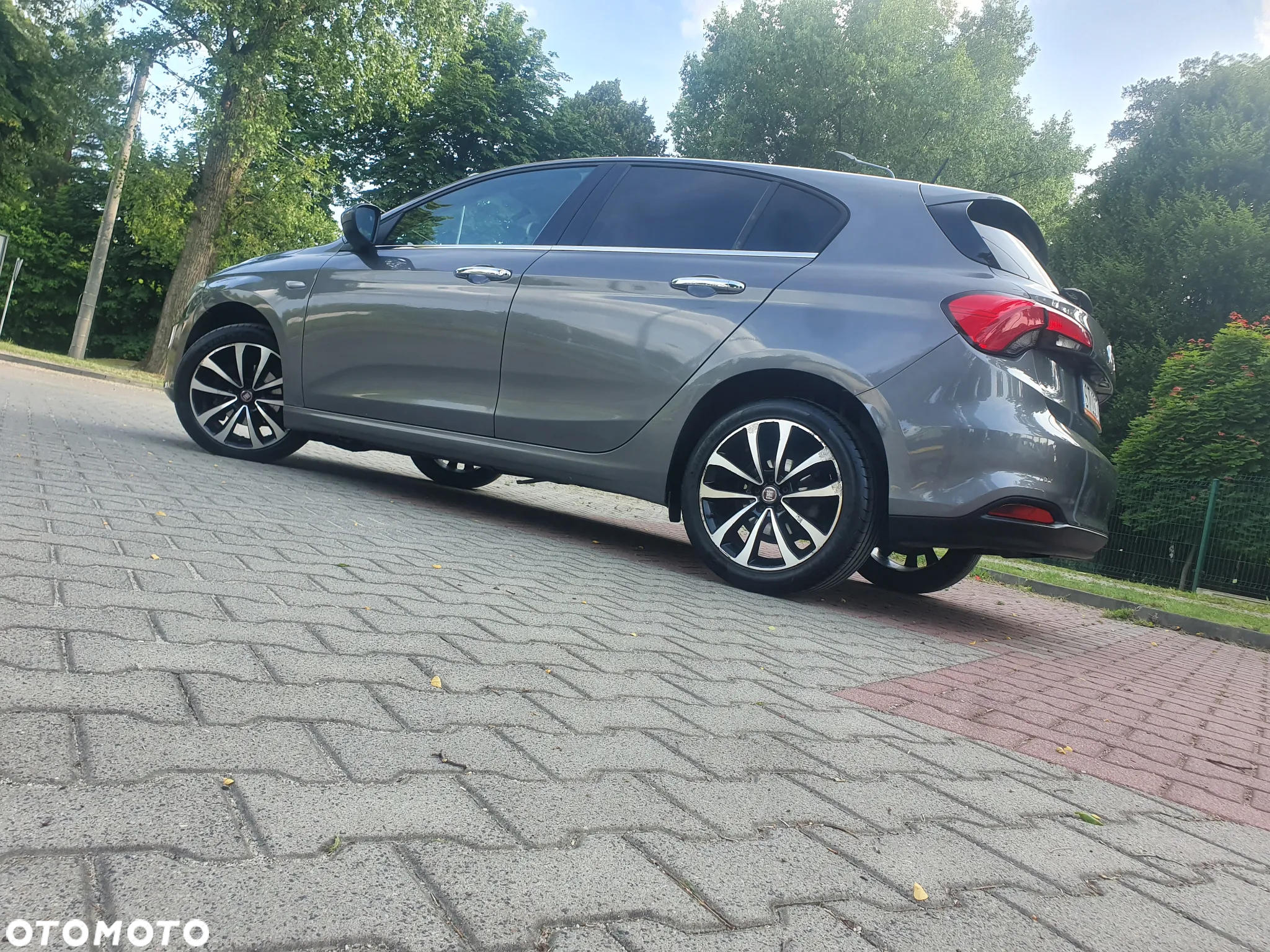 Fiat Tipo 1.6 MultiJet 16v Lounge - 35