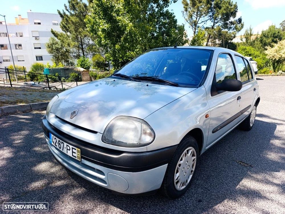 Renault Clio 1.2 RN - 2
