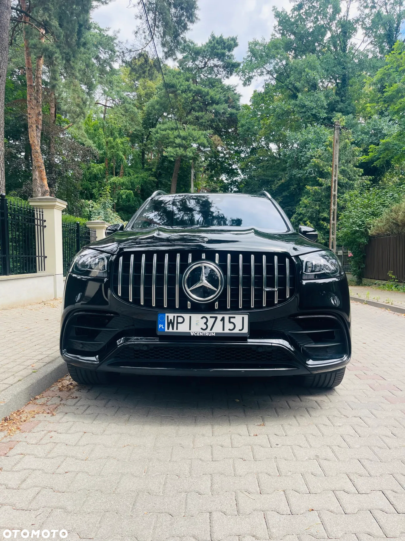 Mercedes-Benz GLS 400 d 4-Matic - 32