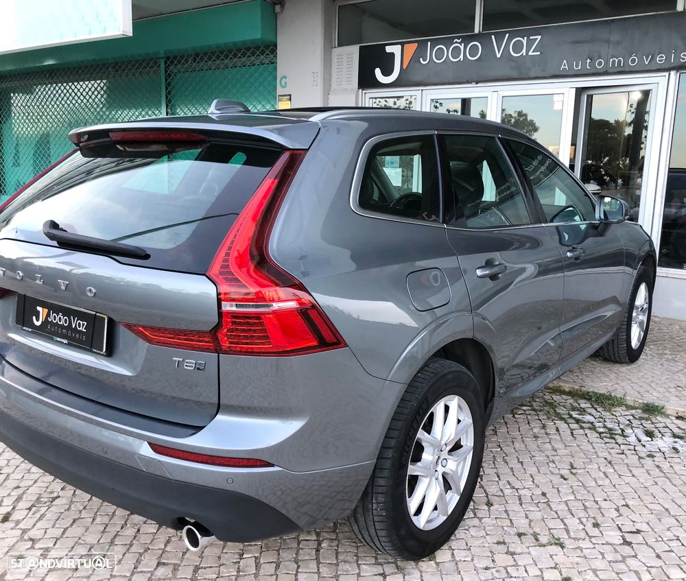 Volvo XC 60 2.0 T8 PHEV Momentum Plus AWD - 10