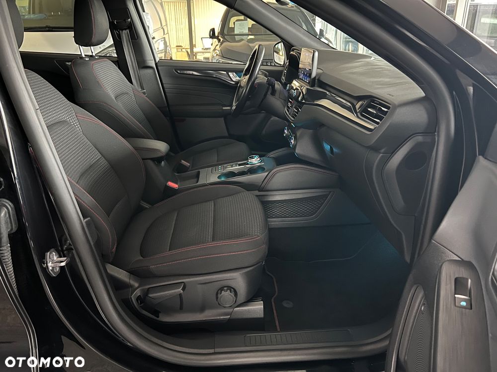 Ford Kuga 2.5P PHEV FWD ST-Line - 41