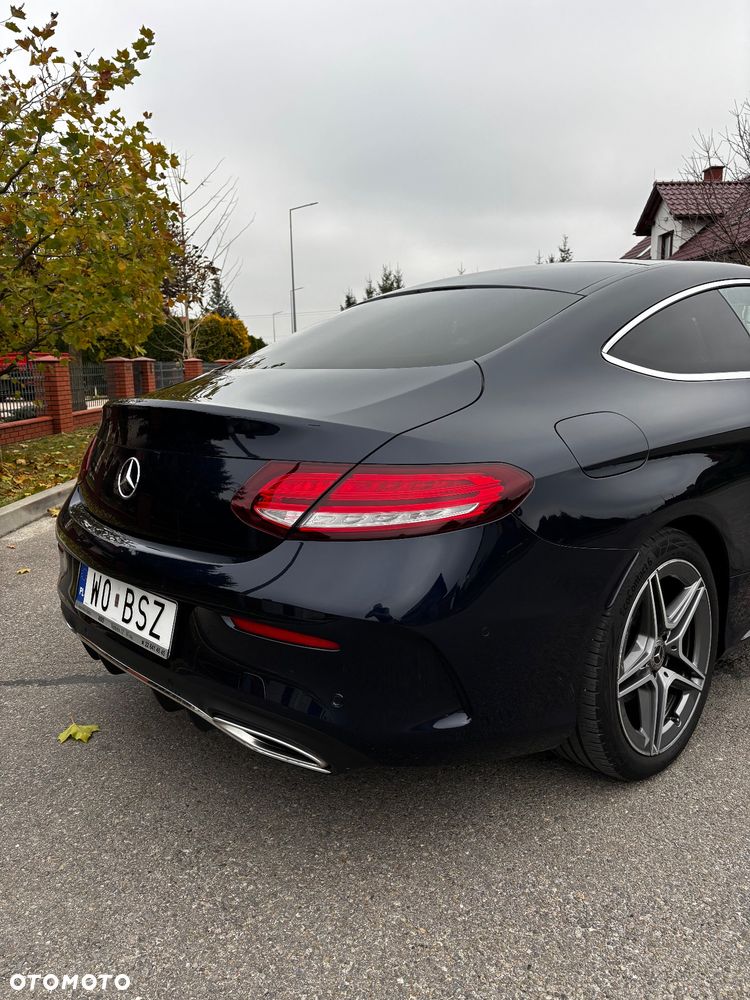 Mercedes-Benz Klasa C 200 4Matic 9G-TRONIC - 9