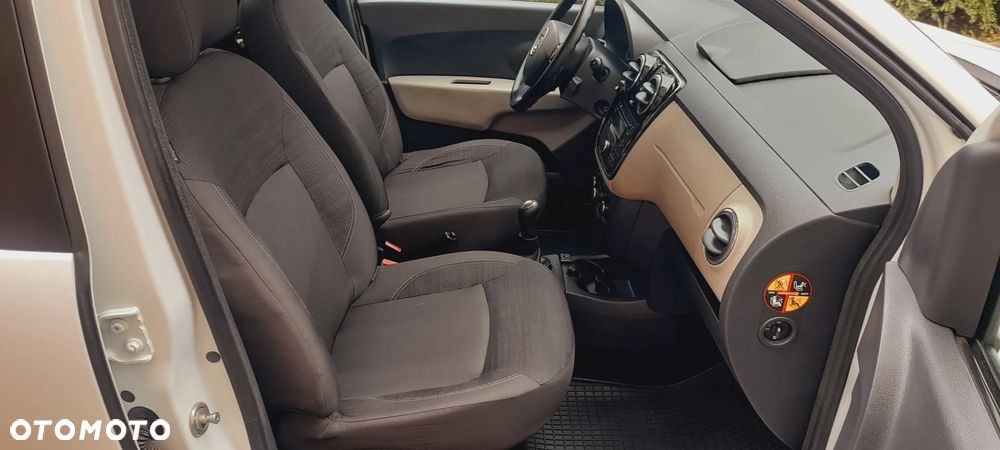 Dacia Lodgy 1.6 Access - 11