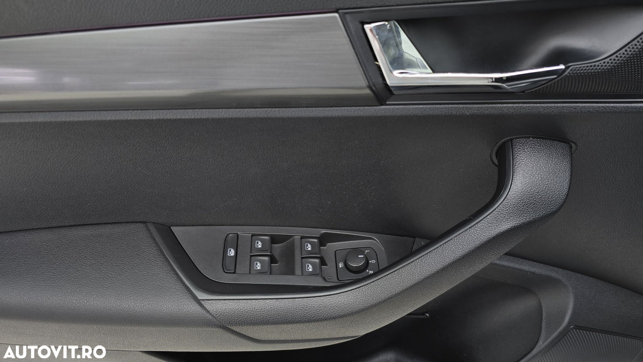 Skoda Karoq 1.6 TDI DSG Style - 11