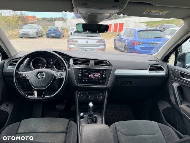 Volkswagen Tiguan - 5