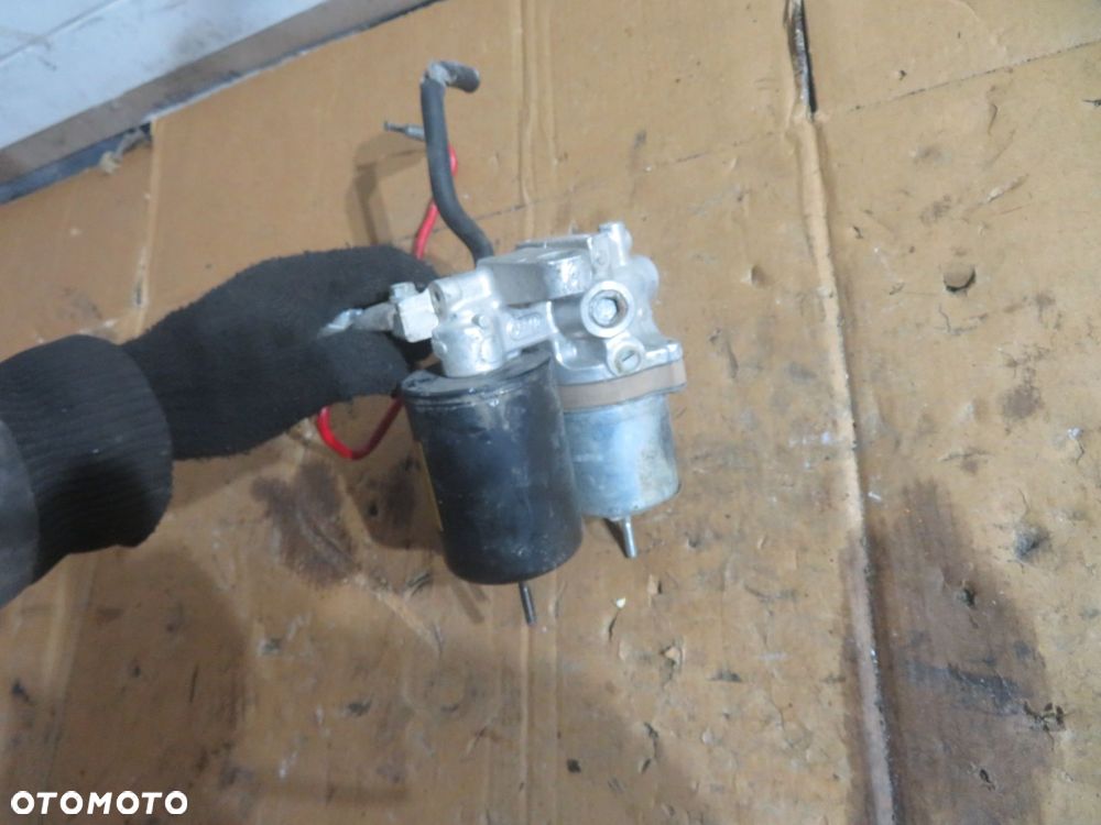 POMPA HAMULCOWA AURIS E18 II 1.8 HYBRID 47070-12010 TOYOTA 2012-2015 - 4