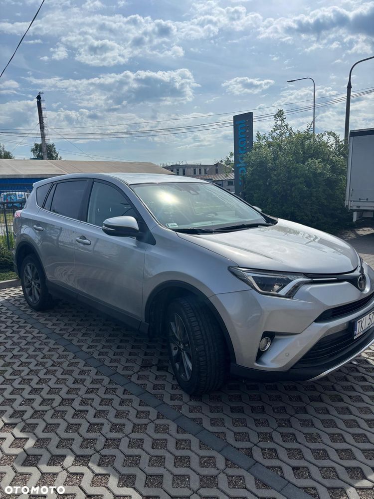 Toyota RAV4 - 3