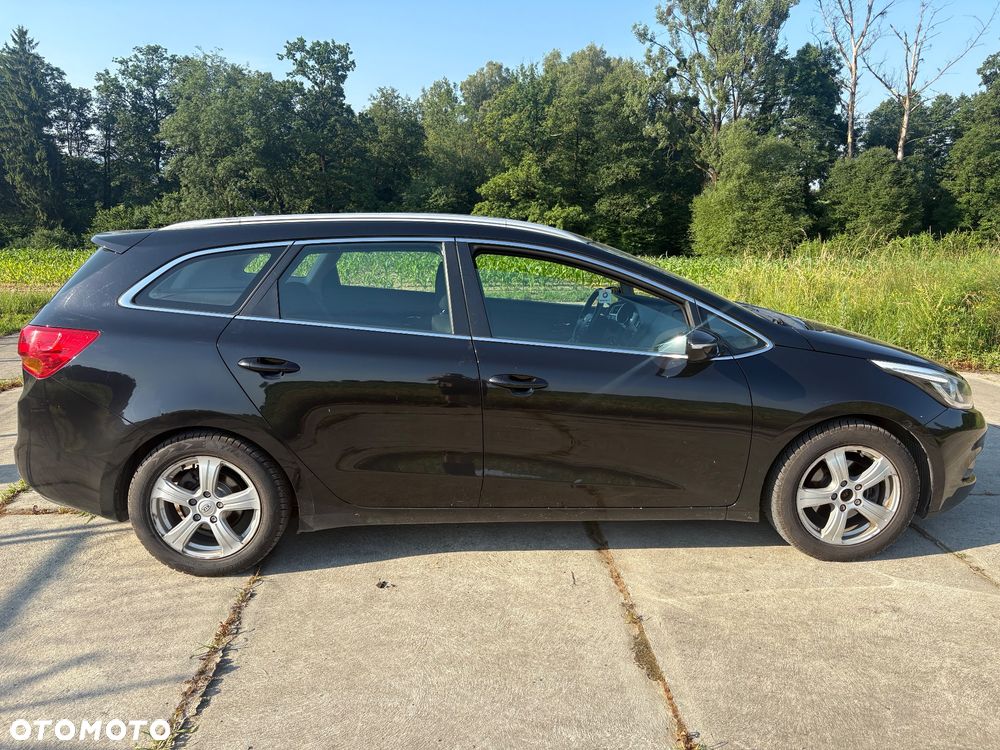 Kia Ceed - 3