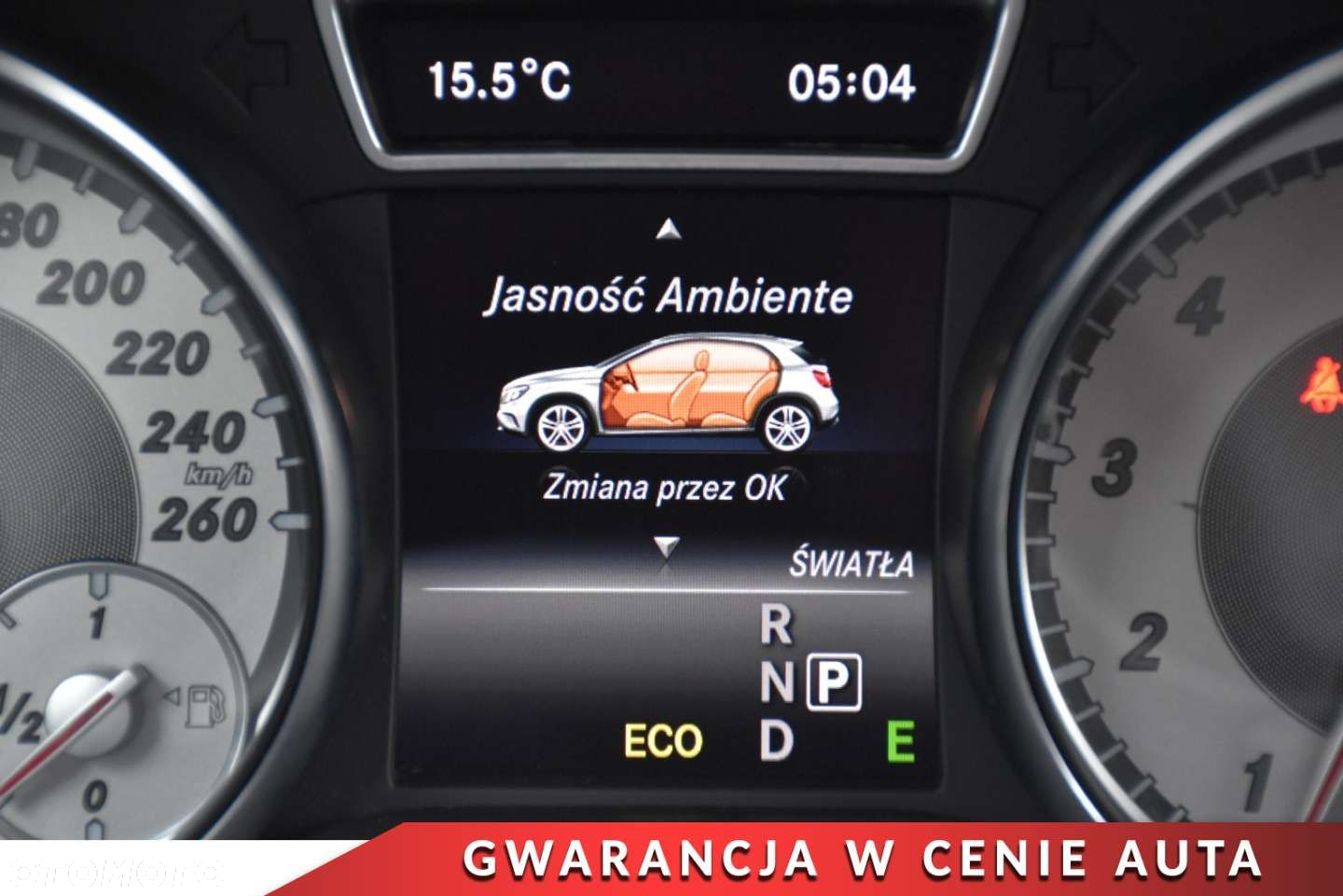 Mercedes-Benz GLA 200 7G-DCT Urban - 20
