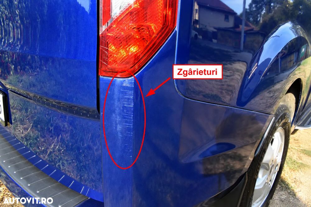 Ford Tourneo Custom - 24