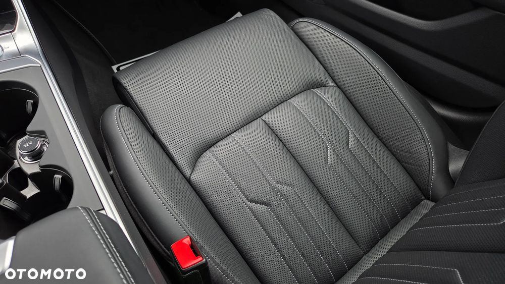 Audi A6 Avant 55 TFSI e quattro S tronic S line - 41